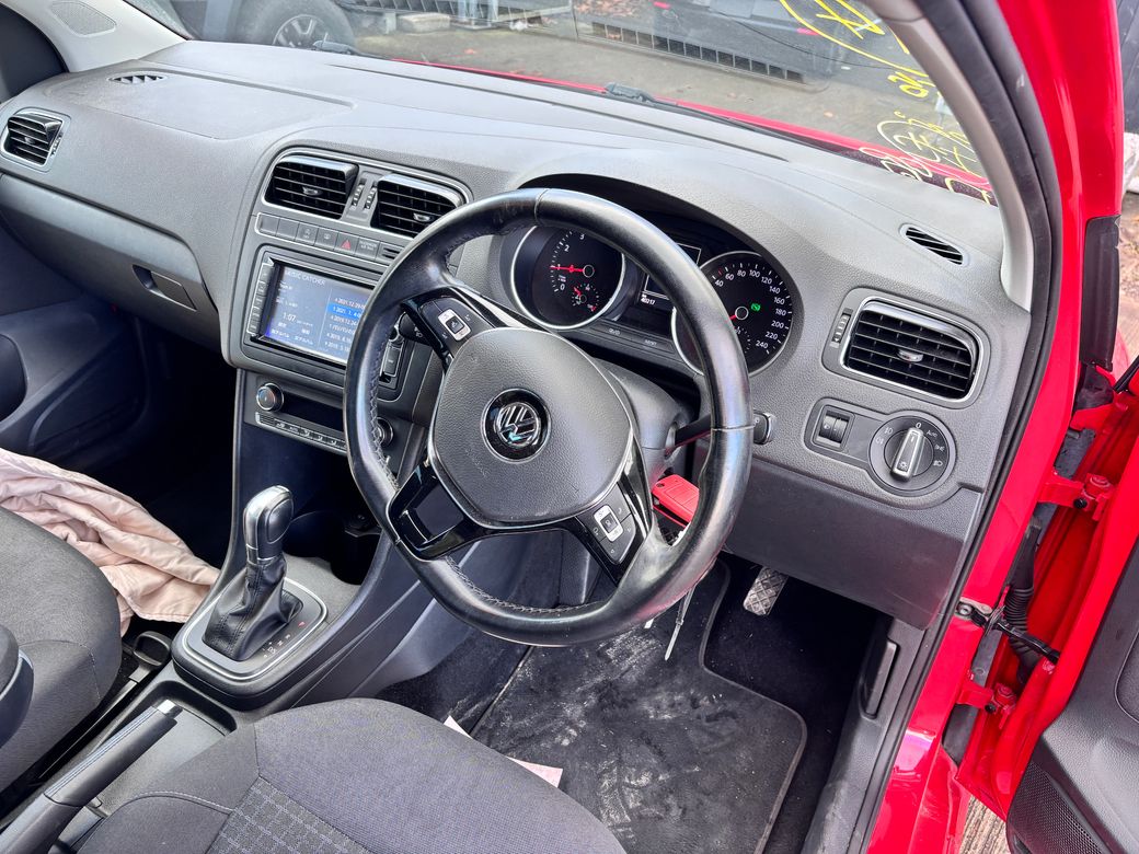 2016 Volkswagen Polo