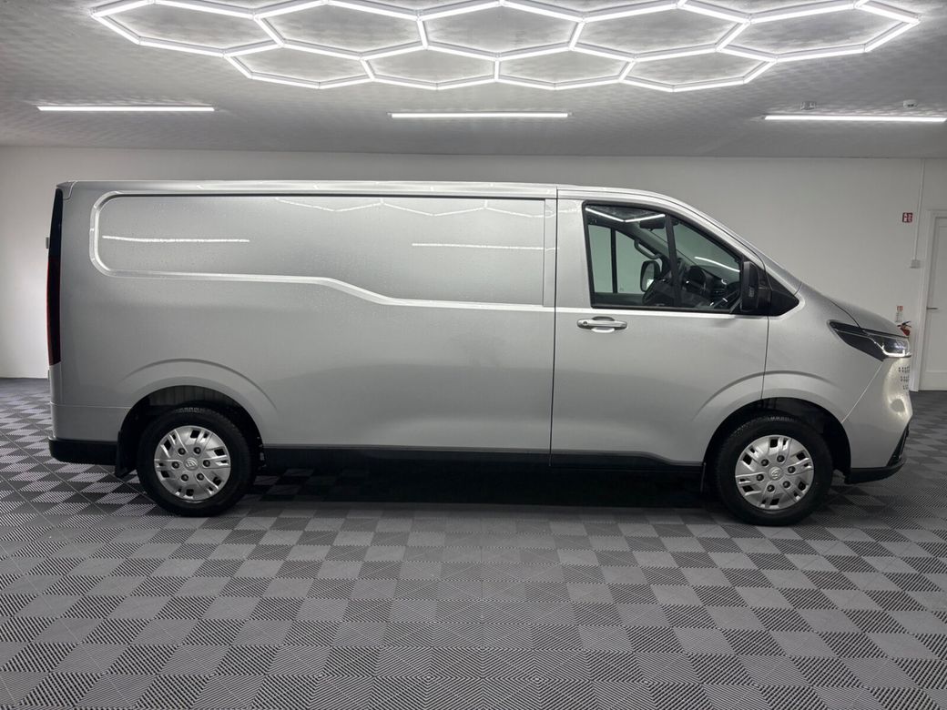 2026 Maxus eDELIVER 7