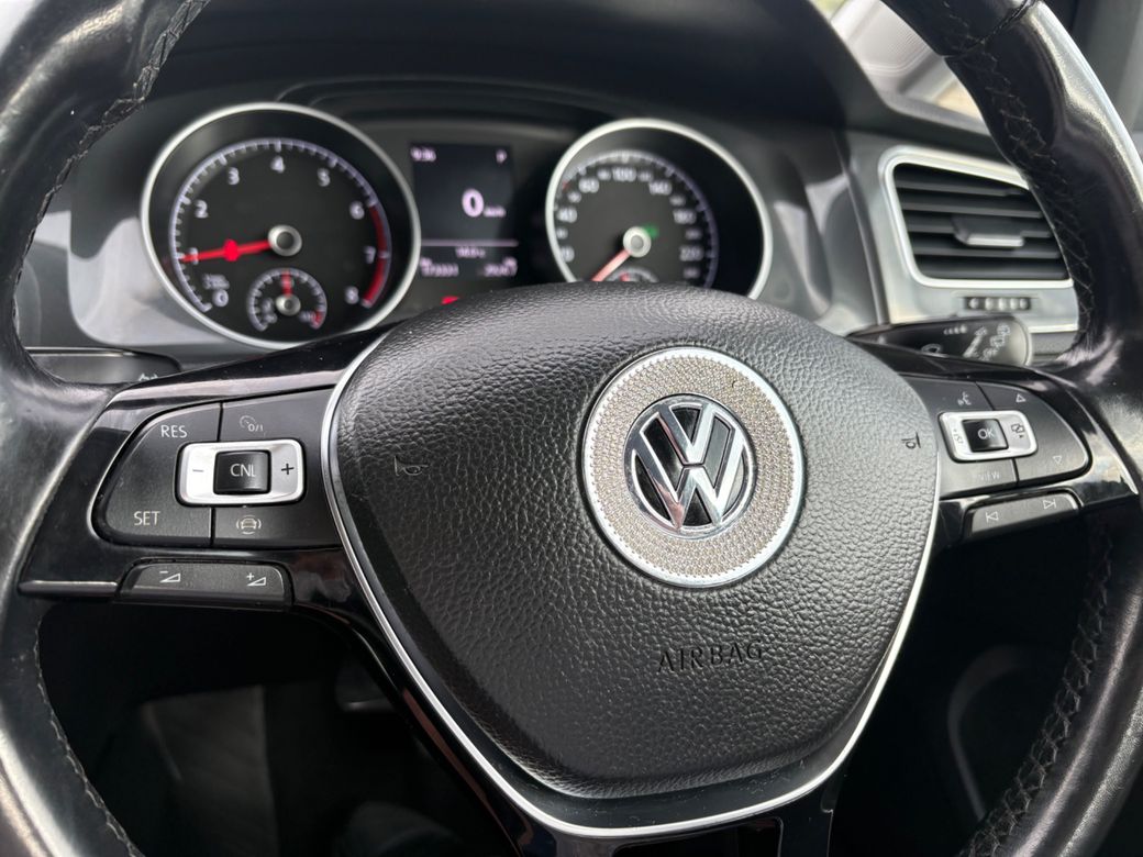 2019 Volkswagen Golf