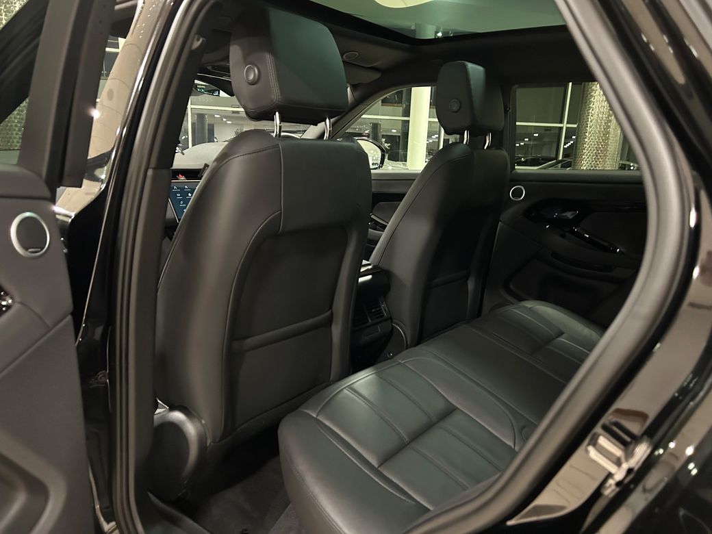 2025 Land Rover Range Rover Evoque