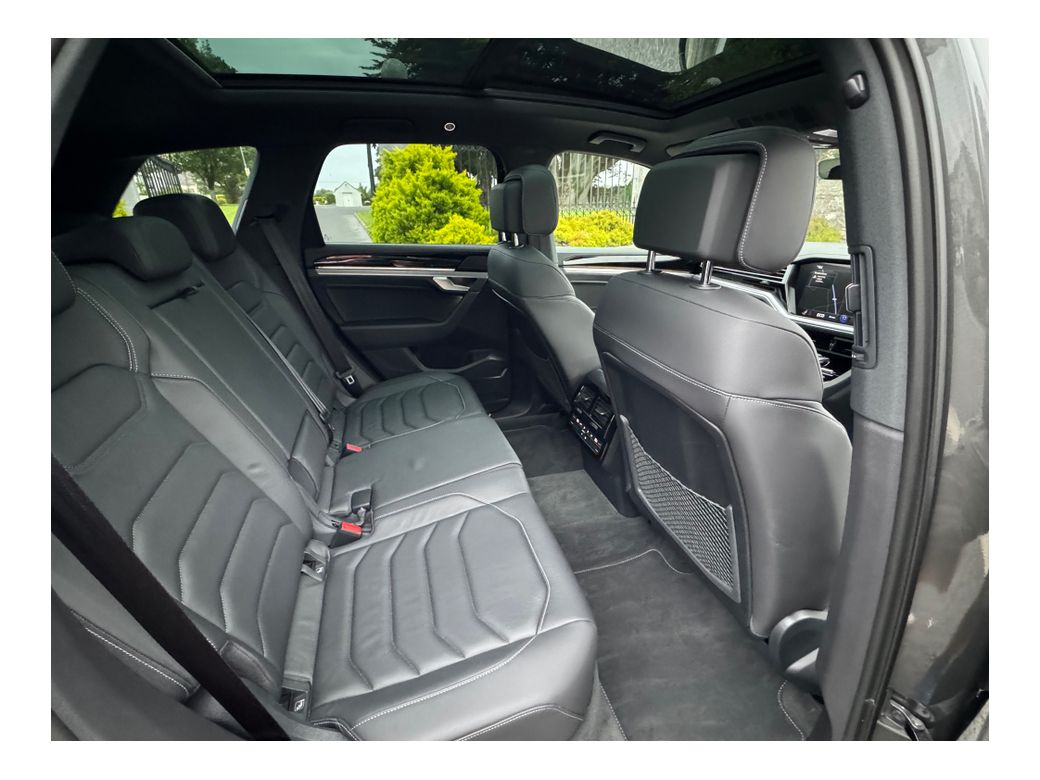 2024 Volkswagen Touareg