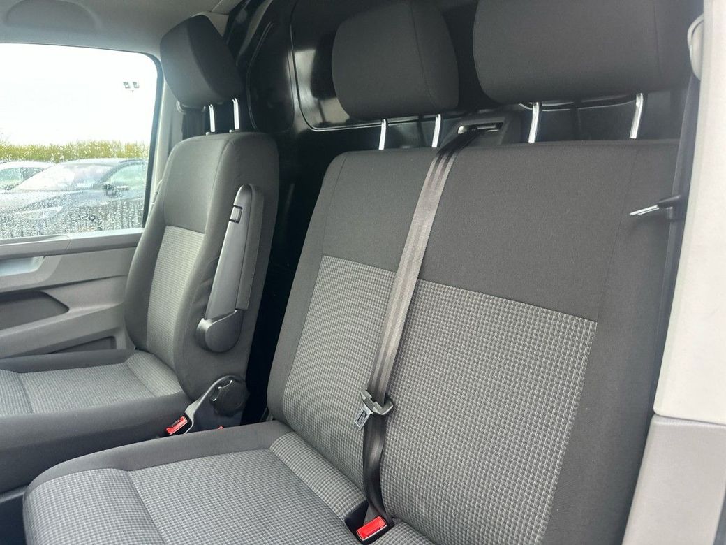 2022 Volkswagen Transporter