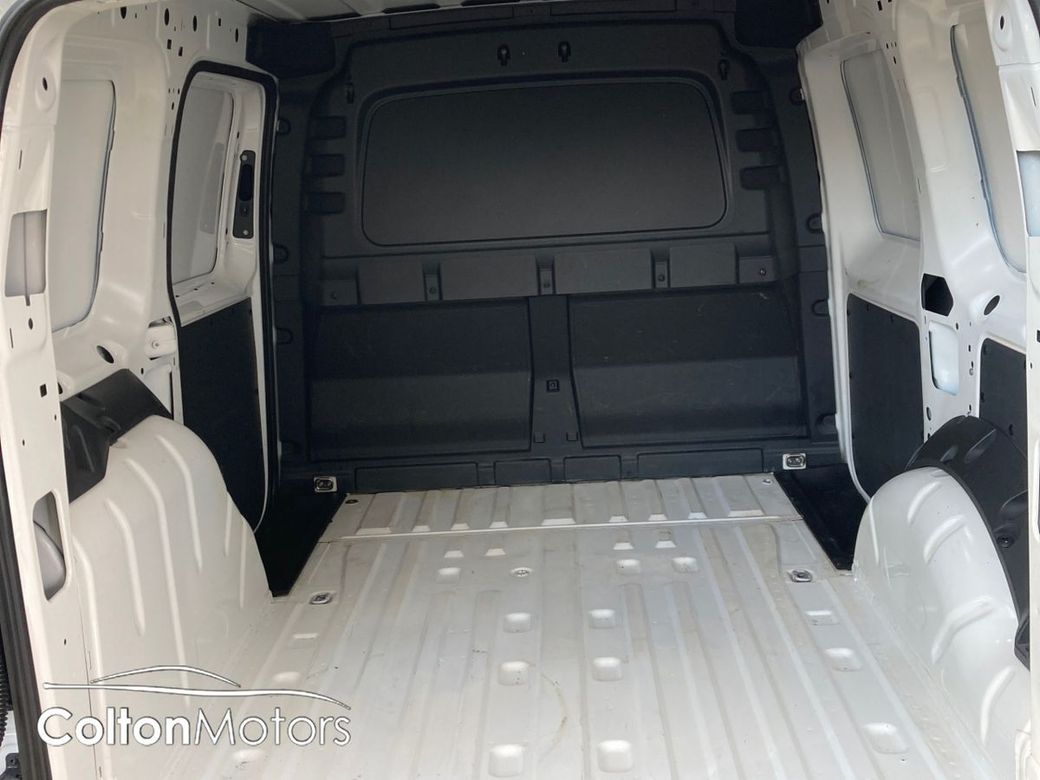 2025 Volkswagen Caddy
