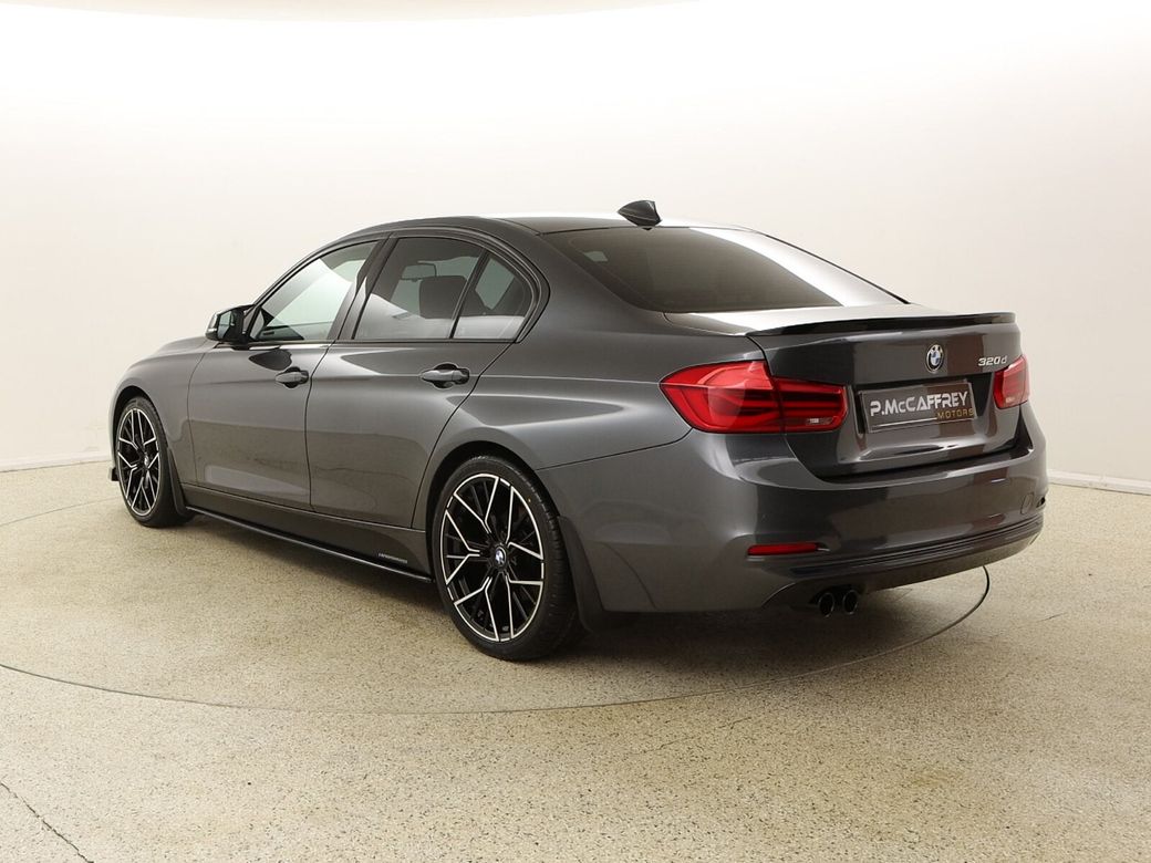 2018 BMW 3 Series