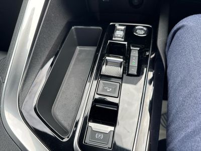 2024 Peugeot 3008