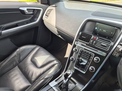 2015 Volvo XC60