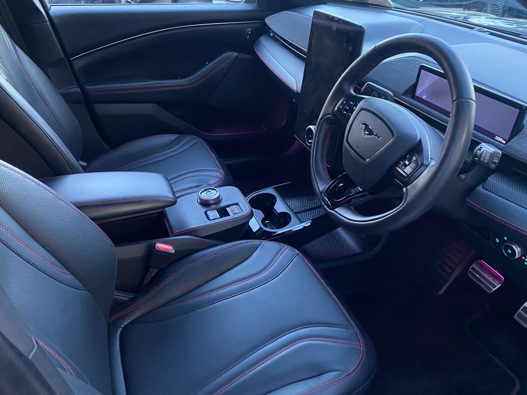 2022 Ford Mustang Mach-e