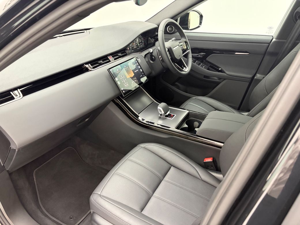 2026 Land Rover Range Rover Evoque