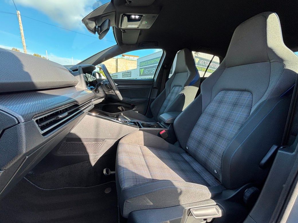 2023 Volkswagen Golf