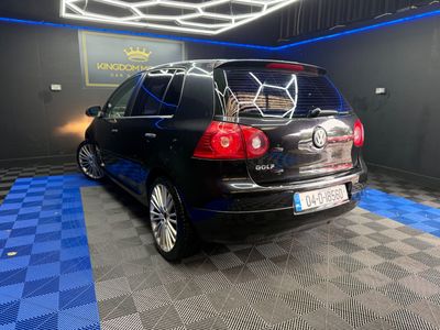 2004 Volkswagen Golf