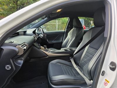 2016 Lexus IS