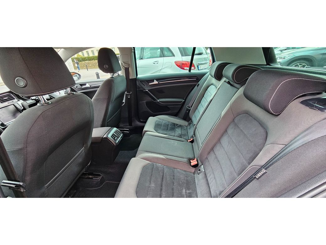 2016 Volkswagen Golf