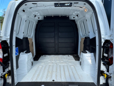 2023 Ford Transit Courier