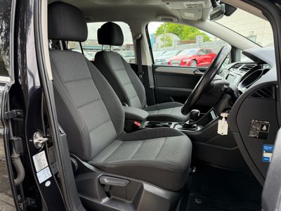 2017 Volkswagen Touran