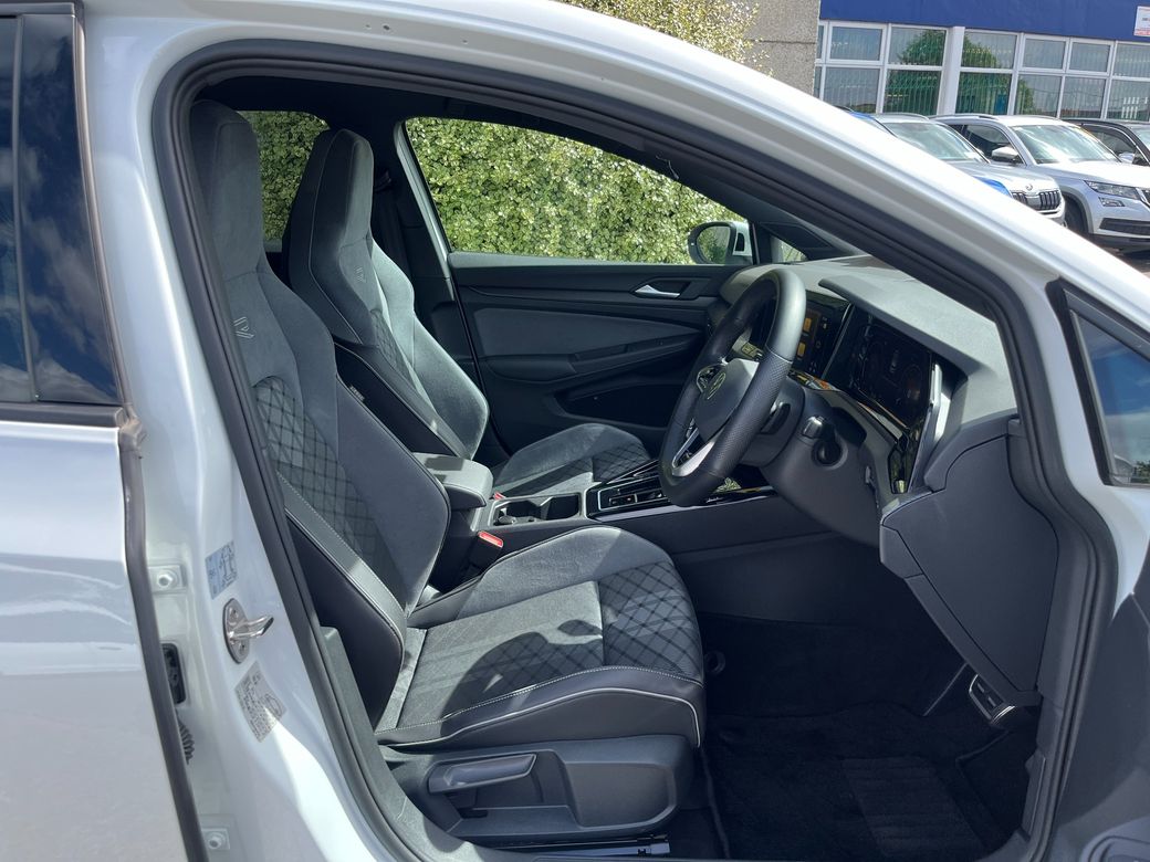 2023 Volkswagen Golf