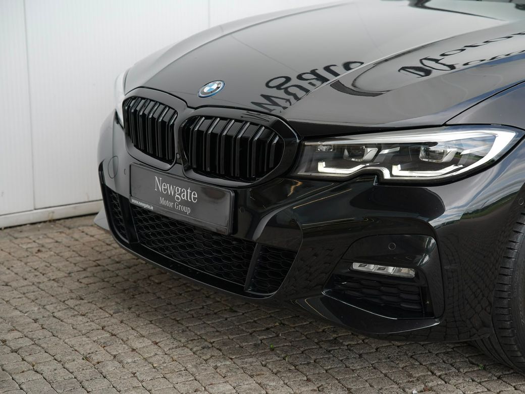 2022 BMW 330