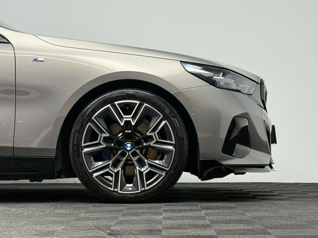 2025 BMW 5 Series