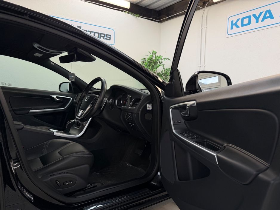 2017 Volvo V60