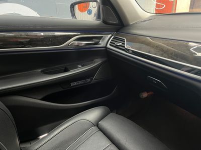 2017 BMW 7 Series