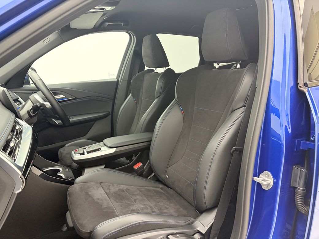2025 BMW X1
