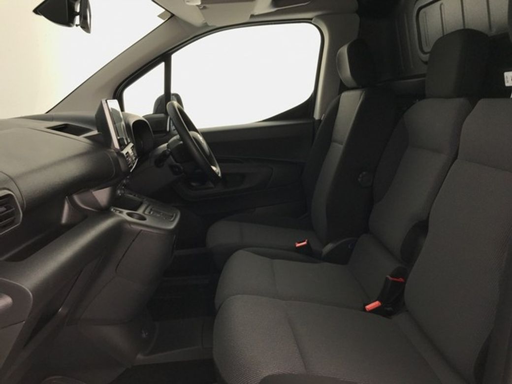 2025 Toyota Proace