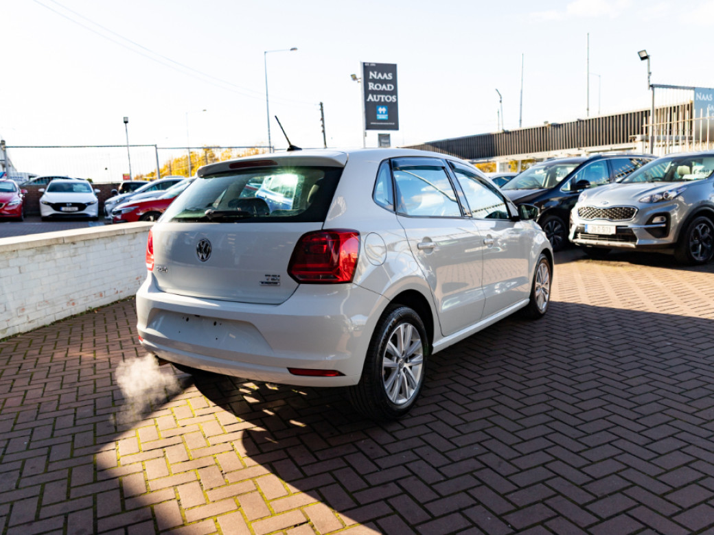 2017 Volkswagen Polo