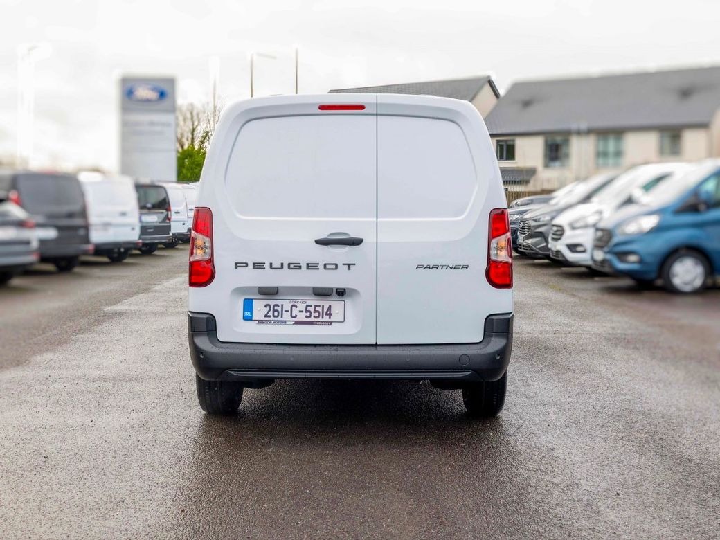 2026 Peugeot Partner