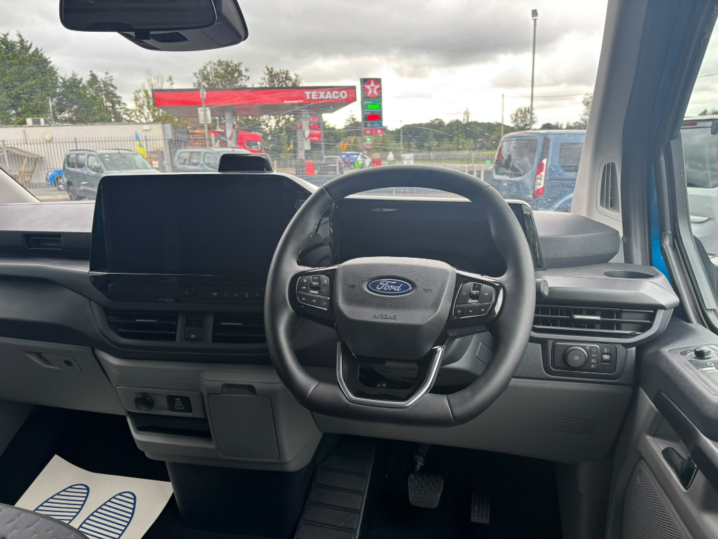 2027 Ford Tourneo Custom