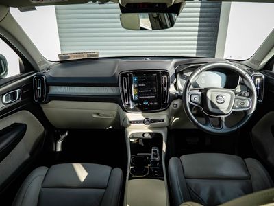 2021 Volvo XC40