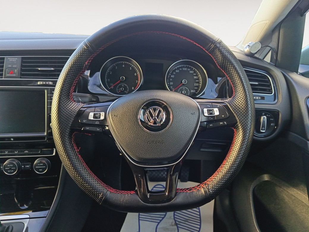 2014 Volkswagen Golf