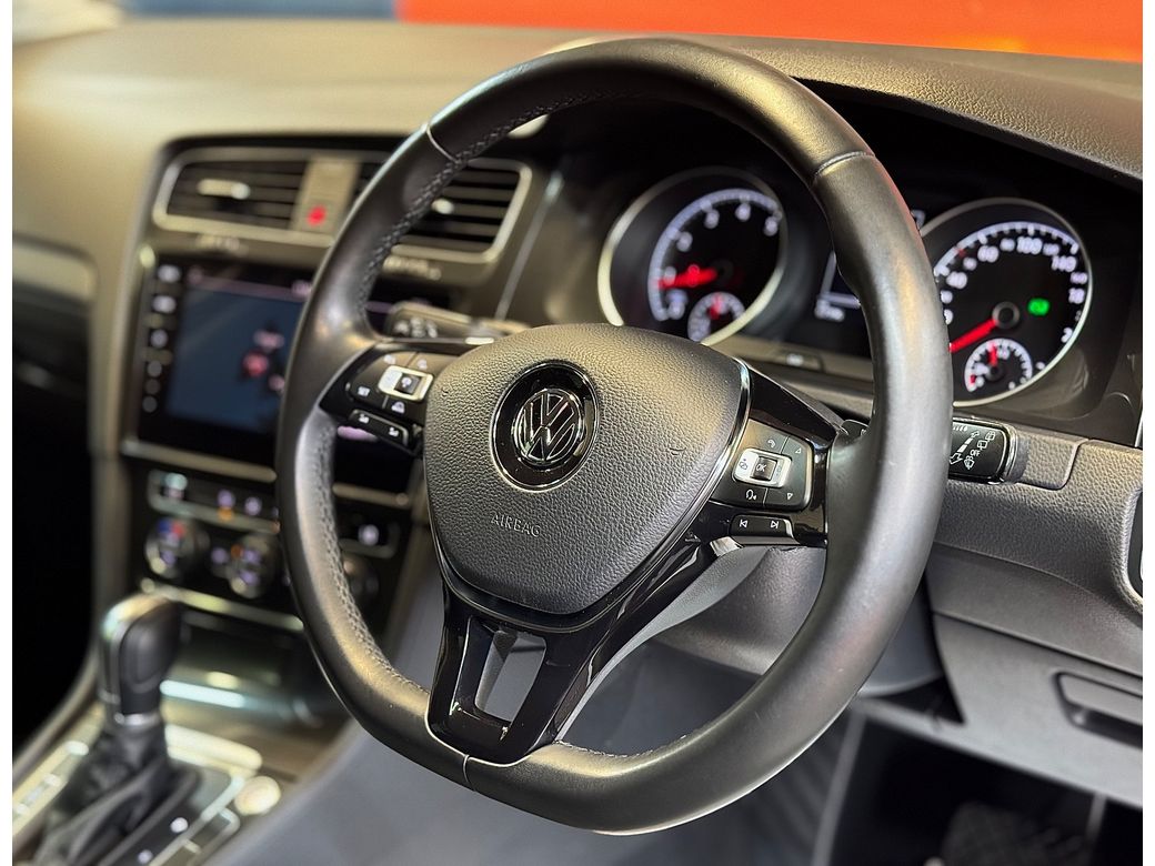 2017 Volkswagen Golf