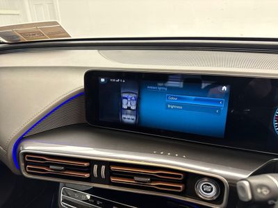 2022 Mercedes-Benz EQC