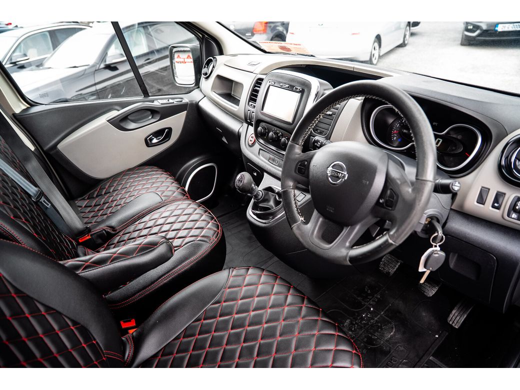2018 Nissan NV300