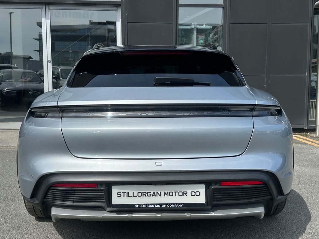2023 Porsche Taycan