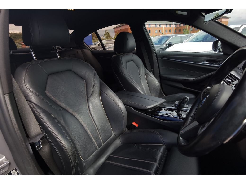 2022 BMW 5 Series