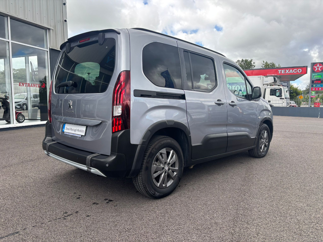 2024 Peugeot Rifter