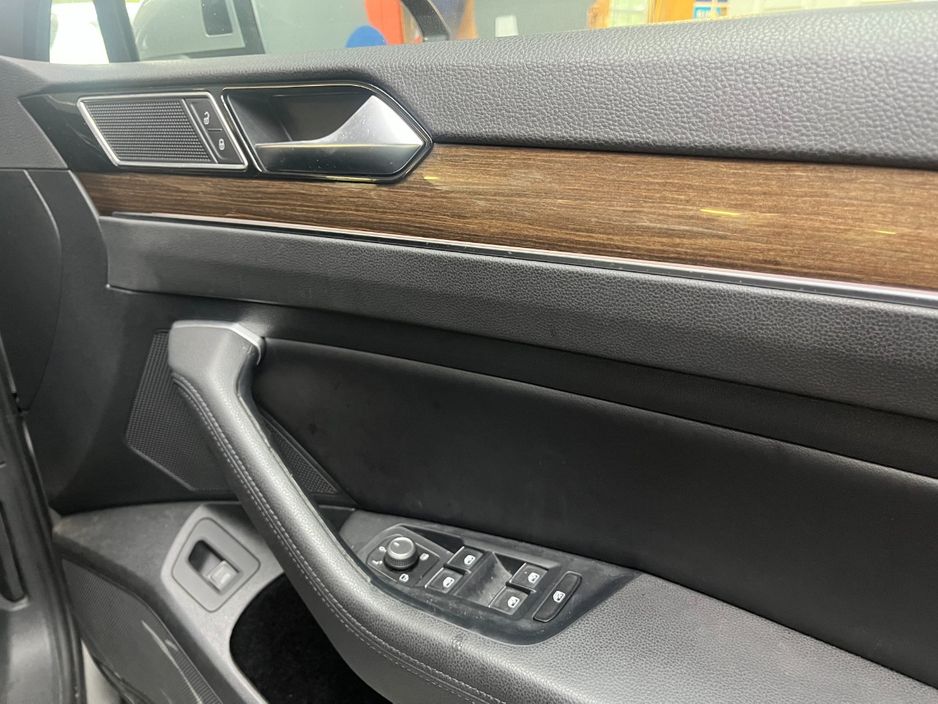 2016 Volkswagen Passat