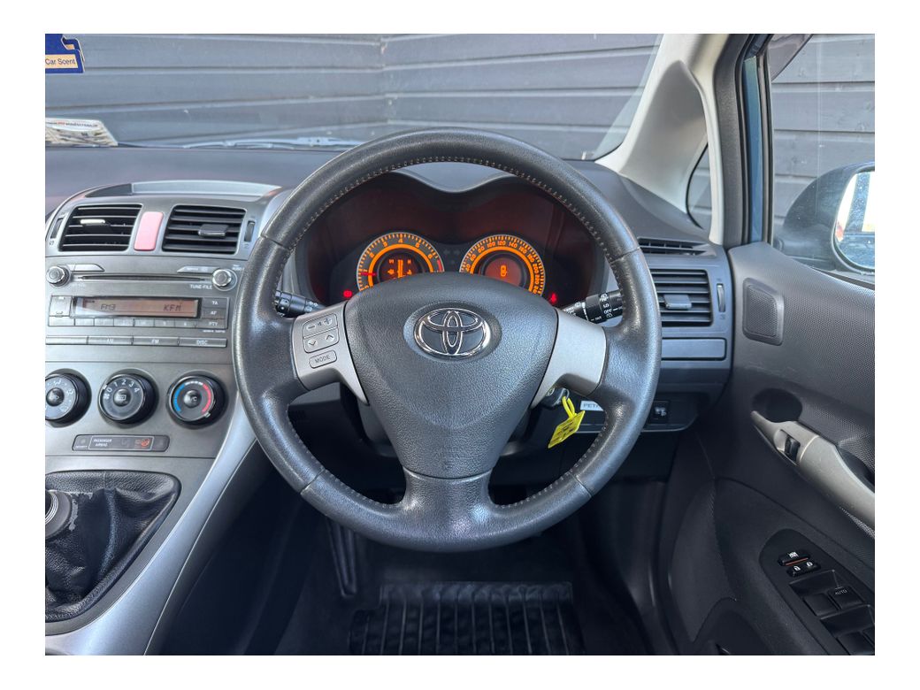 2008 Toyota Auris