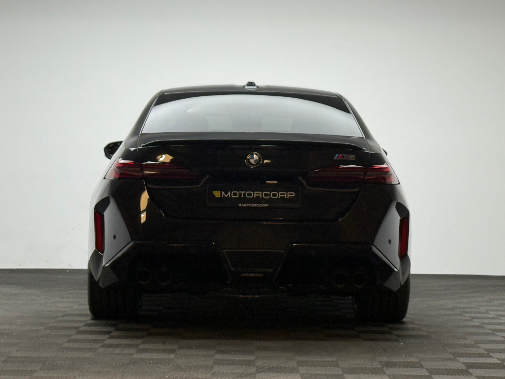 2026 BMW M5