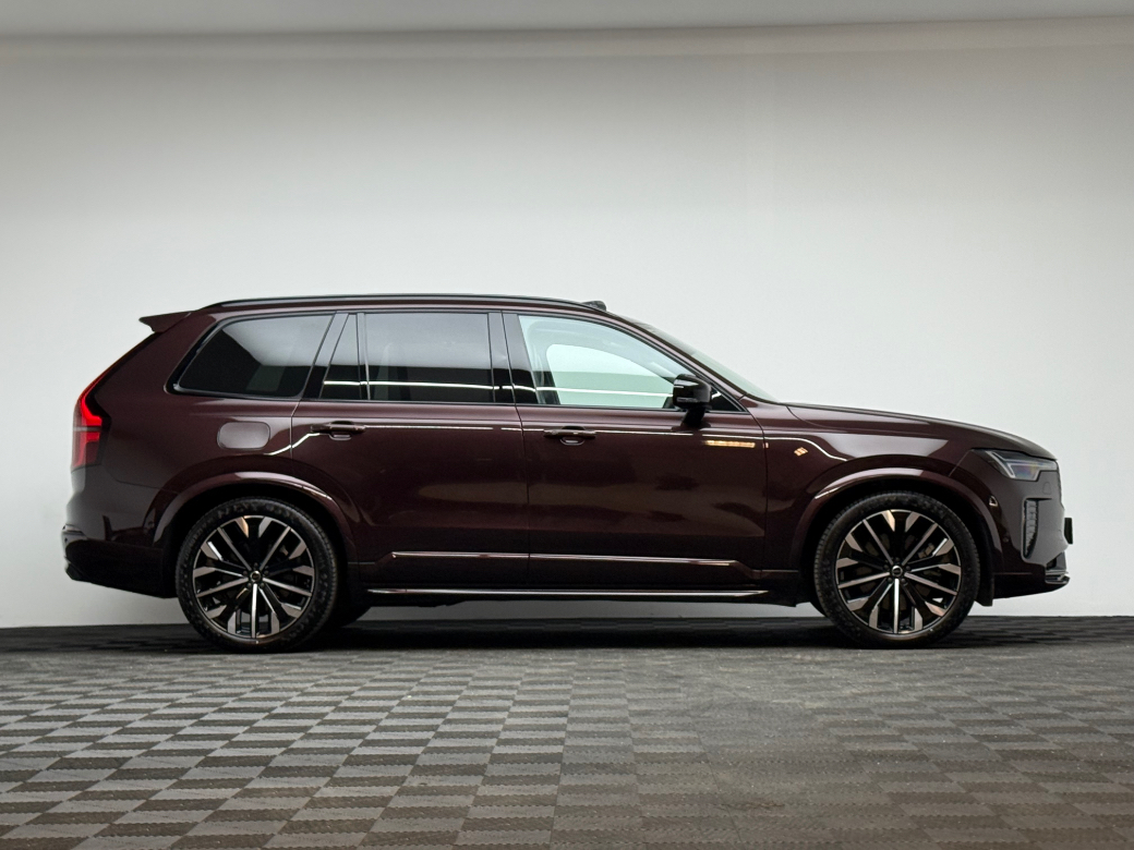 2025 Volvo XC90