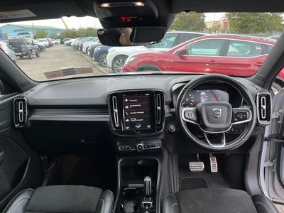 2021 Volvo XC40