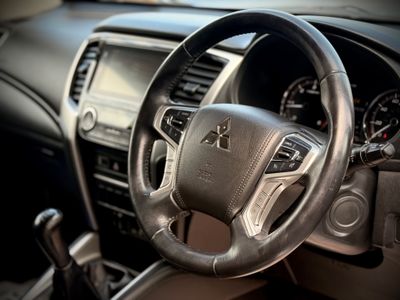 2021 Mitsubishi L200