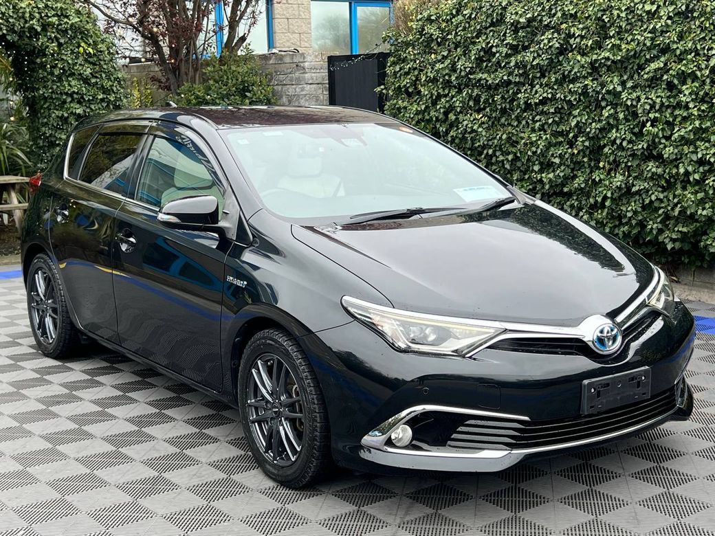 2016 Toyota Auris