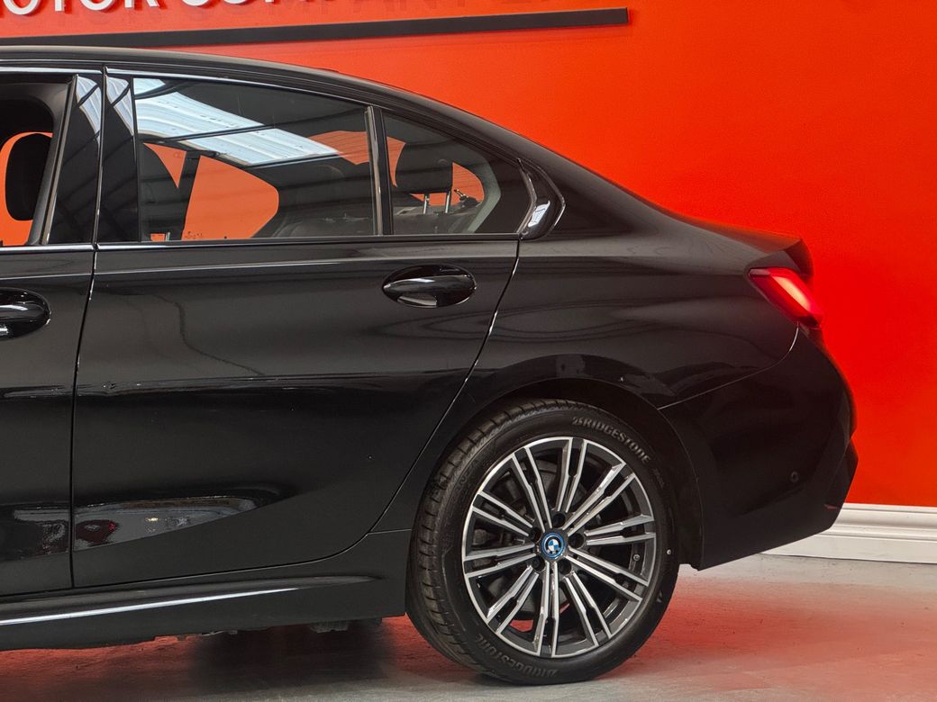 2021 BMW 3 Series