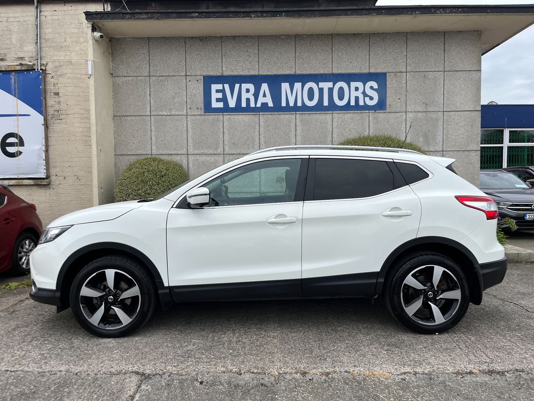 2017 Nissan Qashqai