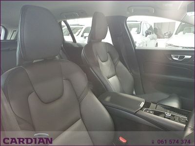 2025 Volvo V60