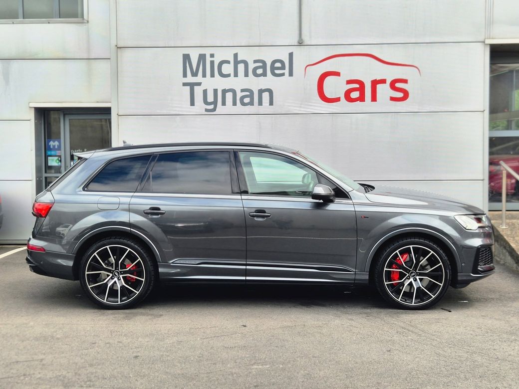 2021 Audi Q7