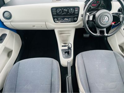 2015 Volkswagen up!
