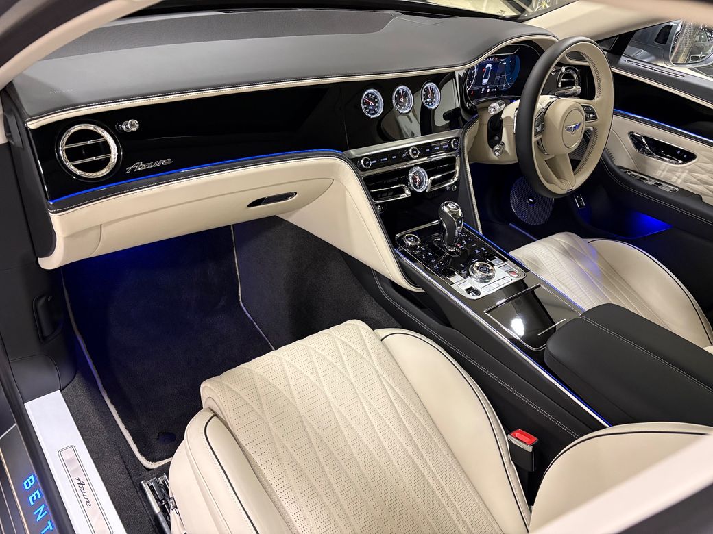 2025 Bentley Flying Spur