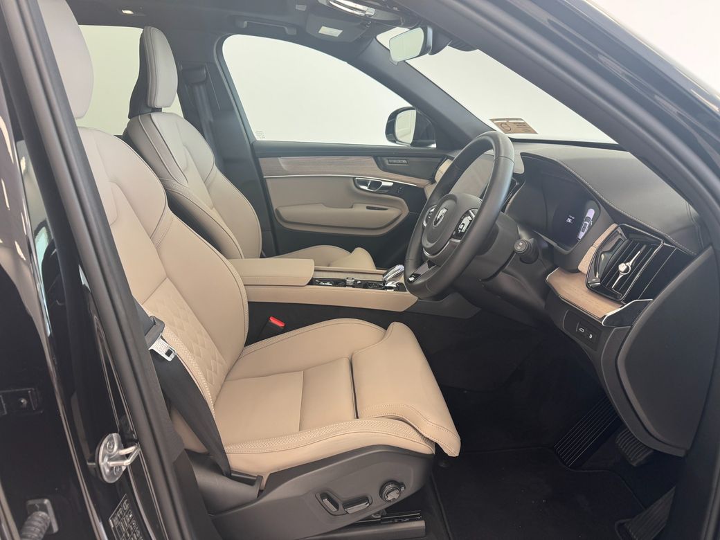 2025 Volvo XC90